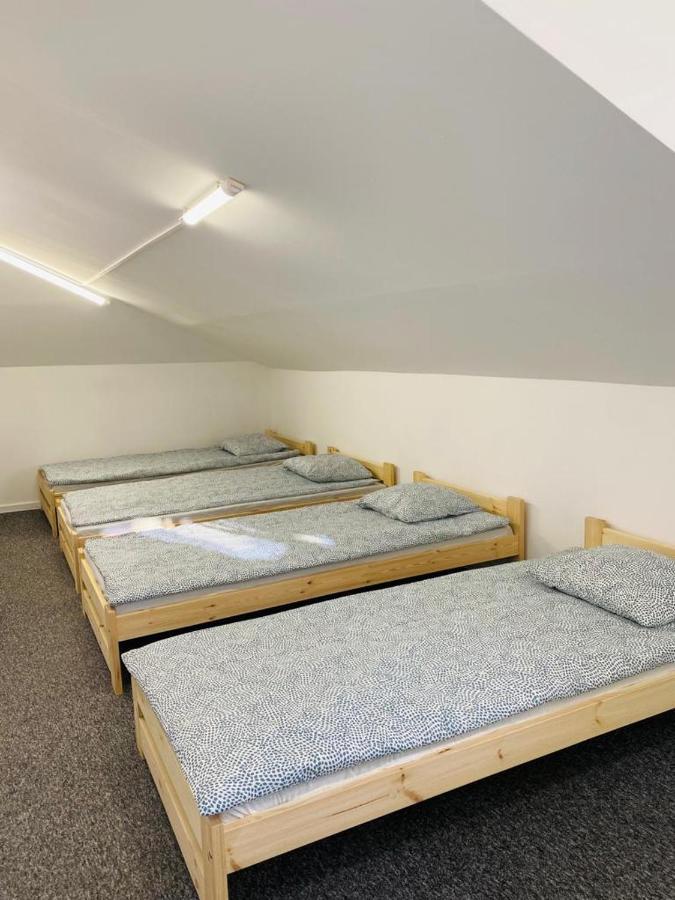 Hostel Warszawa Ursynow 外观 照片