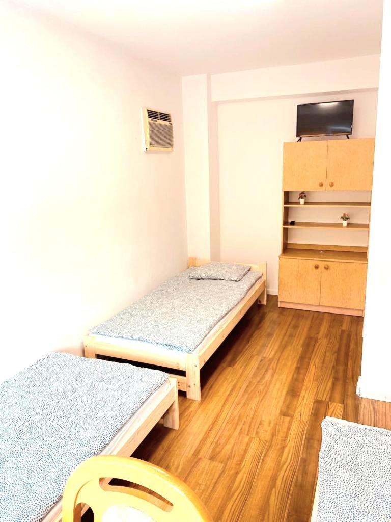 Hostel Warszawa Ursynow 外观 照片